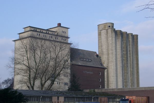 Abbruch Getreidesiloanlagen in Niebüll